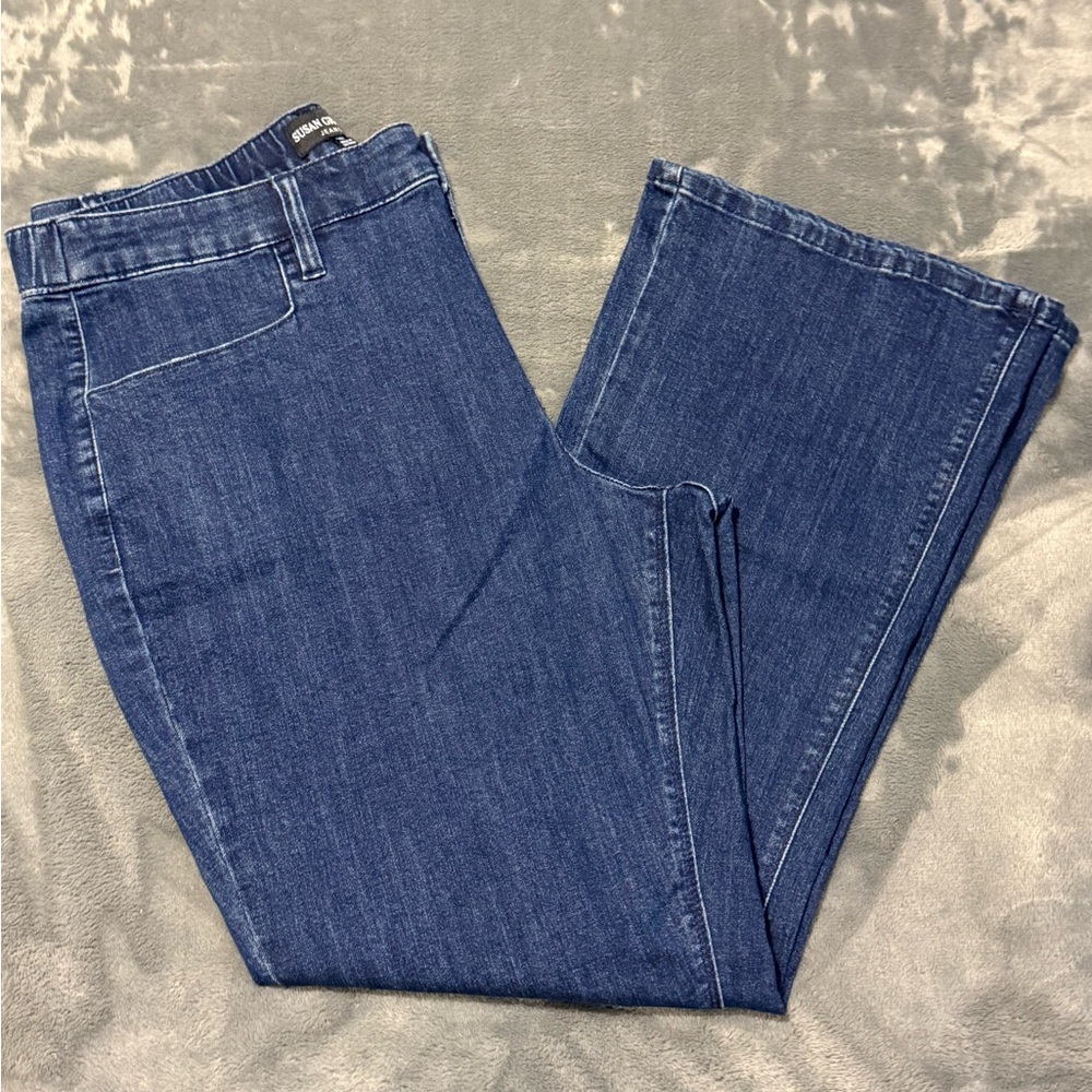 Susan Graver Stretch Denim Bootcut Classic Jeans Dark Blue Wash